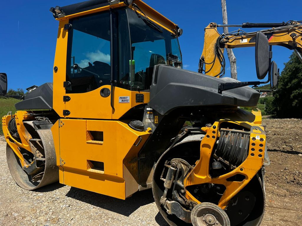 BOMAG BW 174 AP-4F AM, Tandem Roller - Úthenger: 1 kép. BOMAG BW 174 AP-4F AM, Tandem Roller - Úthenger: 1 kép.