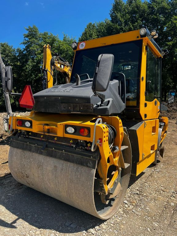 BOMAG BW 174 AP-4F AM, Tandem Roller - Úthenger: 2 kép. BOMAG BW 174 AP-4F AM, Tandem Roller - Úthenger: 2 kép.