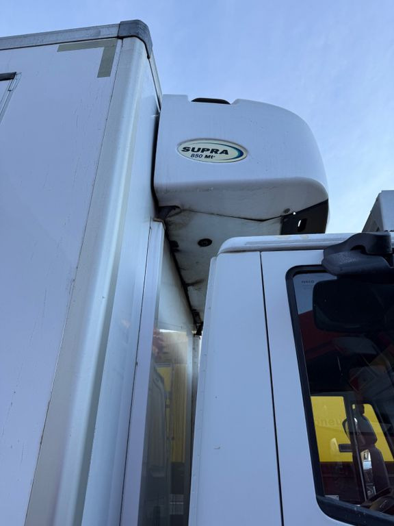 Iveco 140 E25 Eurocargo, E5, Carrier Supra 850 Iveco 140E25 Eurocargo, E5, Carrier Supra 850 - Hűtős teherautó: 5 kép. Iveco 140 E25 Eurocargo, E5, Carrier Supra 850 Iveco 140E25 Eurocargo, E5, Carrier Supra 850 - Hűtős teherautó: 5 kép.