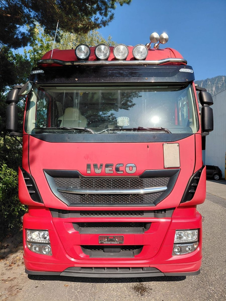 Iveco 260S42 Stralis, 6x2, Retarder, Euro 6, 7.80m box - Ponyvás teherautó: 2 kép. Iveco 260S42 Stralis, 6x2, Retarder, Euro 6, 7.80m box - Ponyvás teherautó: 2 kép.