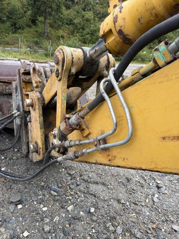 Liebherr R902 STD Litronic, 12995hours, 3 buckets - Lánctalpas kotró: 4 kép. Liebherr R902 STD Litronic, 12995hours, 3 buckets - Lánctalpas kotró: 4 kép.