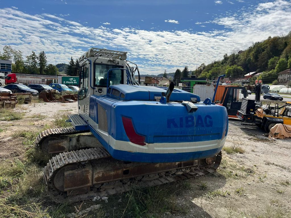 Liebherr R926 LC Litronic, Oil Quick - Lánctalpas kotró: 3 kép. Liebherr R926 LC Litronic, Oil Quick - Lánctalpas kotró: 3 kép.