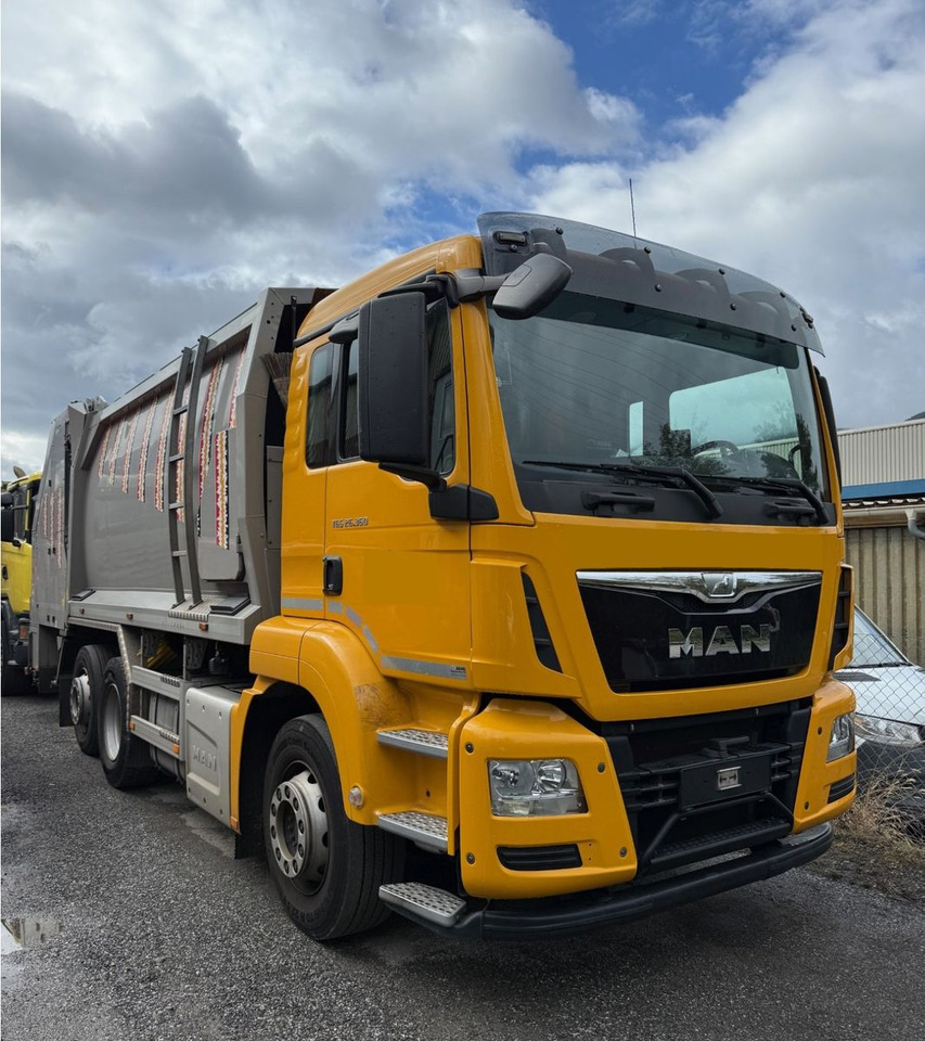 MAN TGS 26.360 6x2, E6, Geesinknorba Muell/Kehricht - Szemetesautó: 1 kép. MAN TGS 26.360 6x2, E6, Geesinknorba Muell/Kehricht - Szemetesautó: 1 kép.
