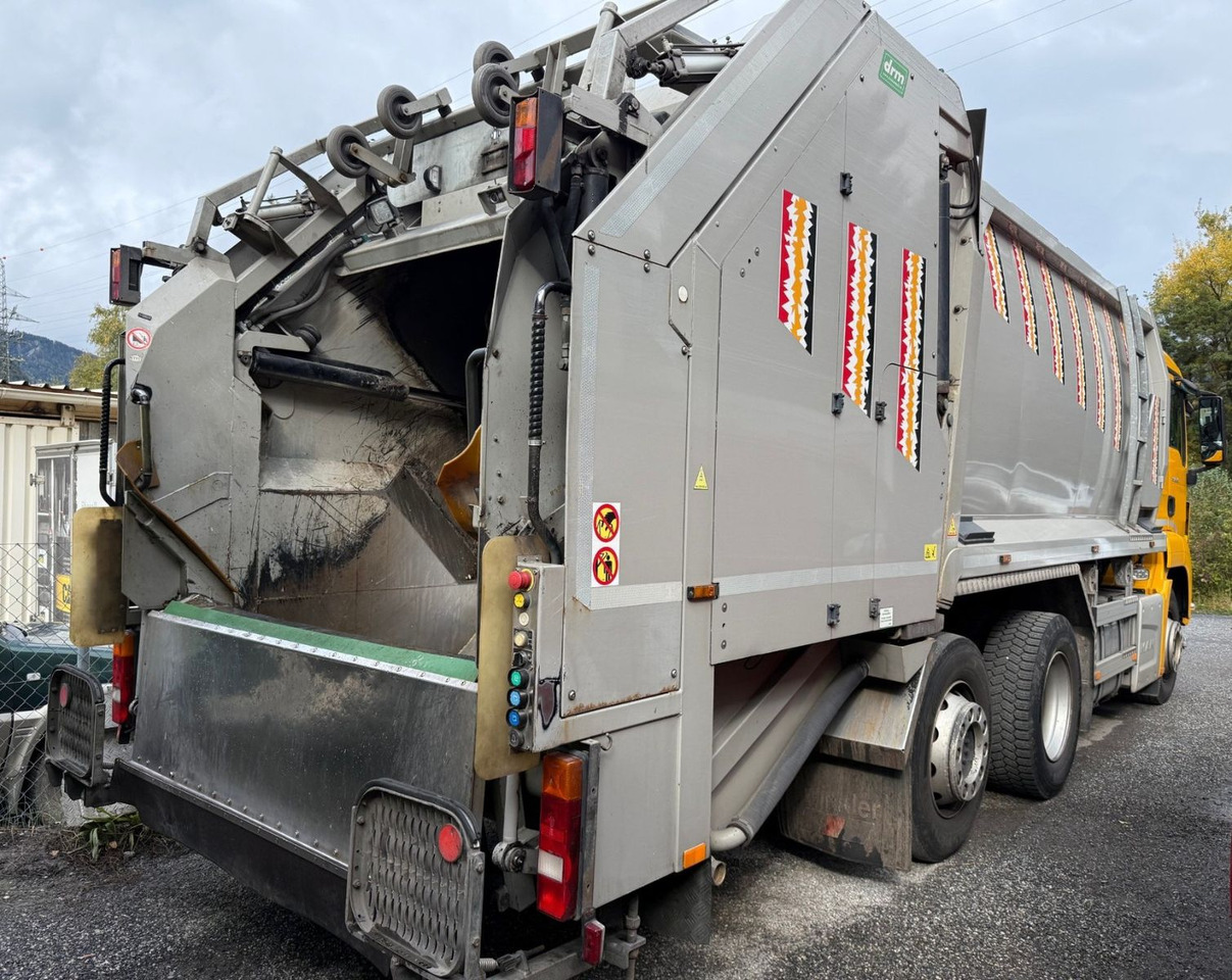 MAN TGS 26.360 6x2, E6, Geesinknorba Muell/Kehricht - Szemetesautó: 3 kép. MAN TGS 26.360 6x2, E6, Geesinknorba Muell/Kehricht - Szemetesautó: 3 kép.