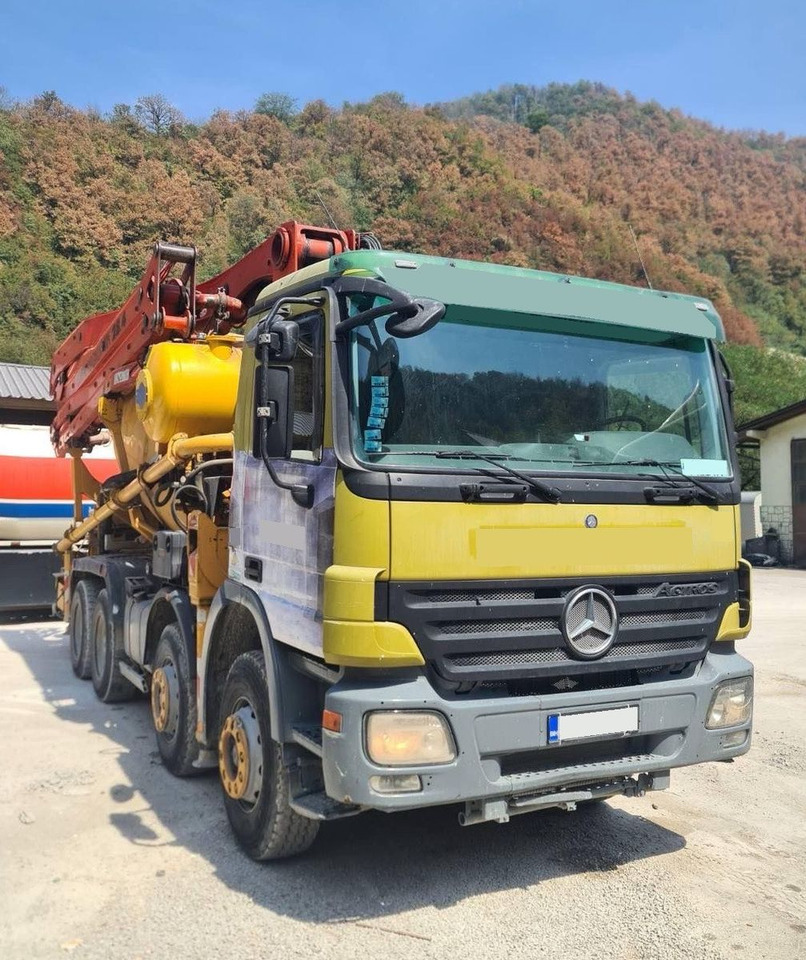 Mercedes-Benz Actros 4141B 8x4, MP2, CIFA 28m Magnum - Betonpumpa: 1 kép. Mercedes-Benz Actros 4141B 8x4, MP2, CIFA 28m Magnum - Betonpumpa: 1 kép.