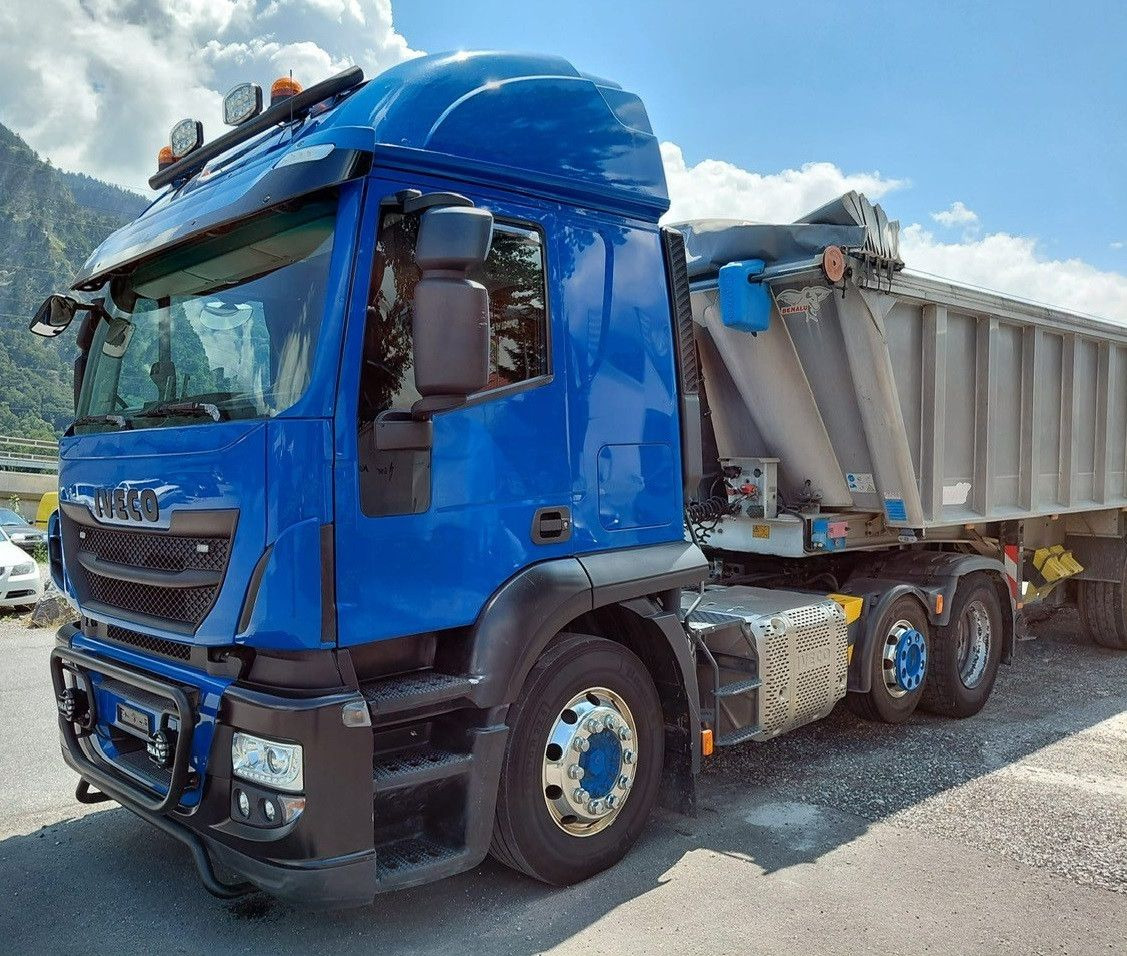 Iveco 440S48TX Stralis 6x2, E6, Kipphydraulik - Nyergesvontató: 3 kép. Iveco 440S48TX Stralis 6x2, E6, Kipphydraulik - Nyergesvontató: 3 kép.