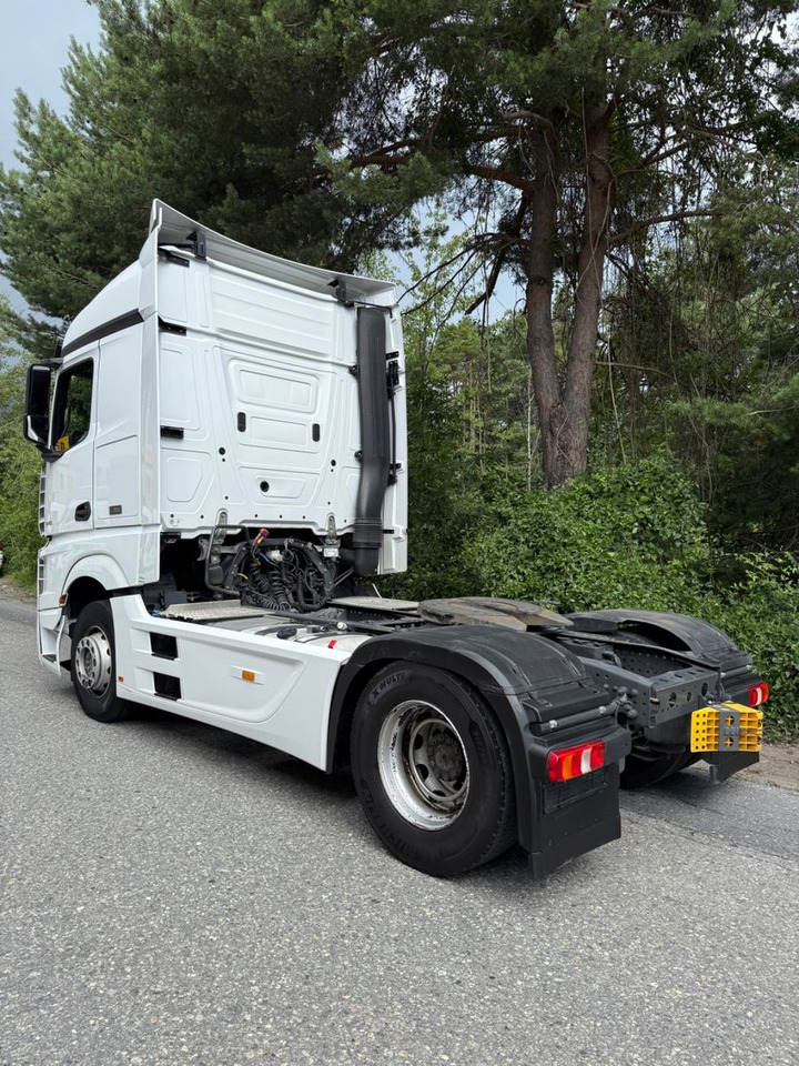 Mercedes-Benz Actros 1846 4x2, E6, Retarder, 2X - Nyergesvontató: 5 kép. Mercedes-Benz Actros 1846 4x2, E6, Retarder, 2X - Nyergesvontató: 5 kép.