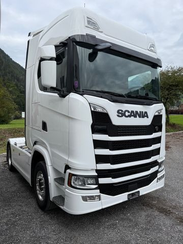 Scania S500 4x2, Euro 6, Retarder - Nyergesvontató: 1 kép. Scania S500 4x2, Euro 6, Retarder - Nyergesvontató: 1 kép.