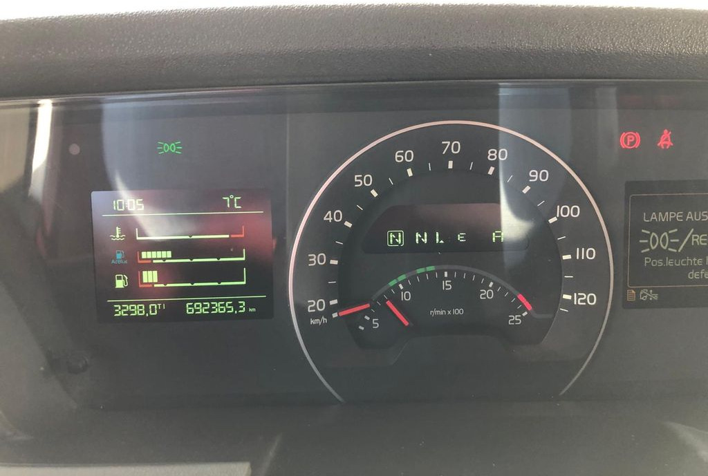 Nyergesvontató Volvo FH460 4x2, E6, ADR, Hydraulik: 7 kép.