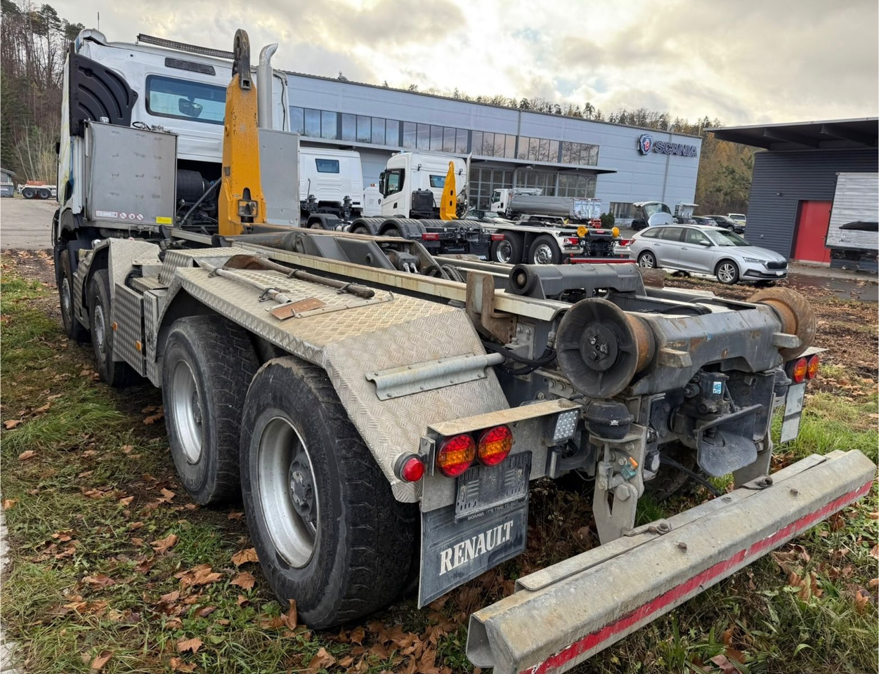 Renault C460 8x4, E6, Abroll Troesch, Retarder Unfall - Horgos rakodó teherautó: 4 kép. Renault C460 8x4, E6, Abroll Troesch, Retarder Unfall - Horgos rakodó teherautó: 4 kép.