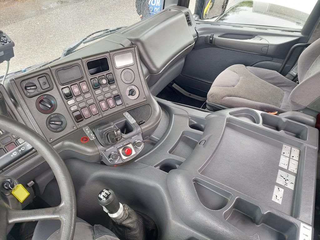Konténerszállító Scania P114 340 GB 4x2, E2, Welaki Gergen, Retarder: 10 kép.