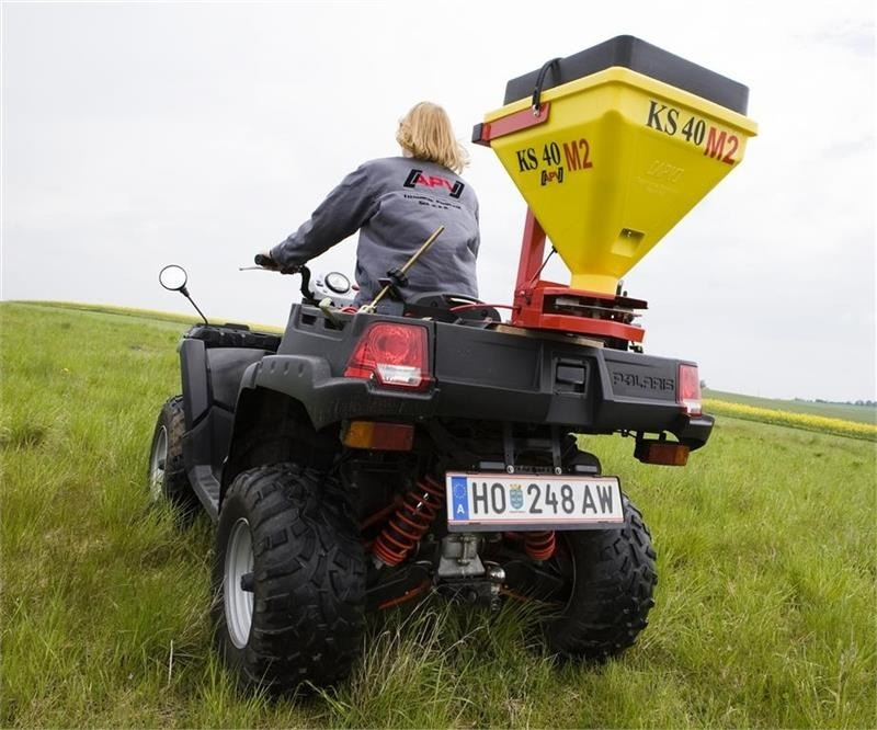 APV KS40 Incl. computer - Szemenkénti vetőgép: 4 kép. APV KS40 Incl. computer - Szemenkénti vetőgép: 4 kép.