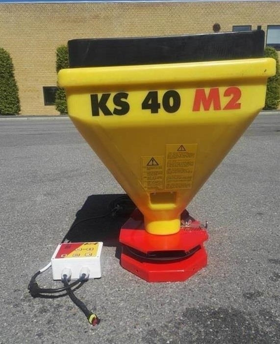 APV KS40 Incl. computer - Szemenkénti vetőgép: 2 kép. APV KS40 Incl. computer - Szemenkénti vetőgép: 2 kép.