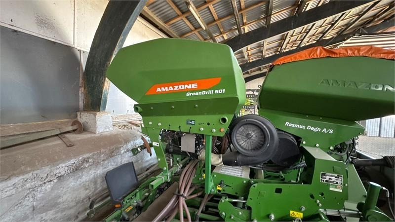 Amazone KG4001Super/Cataya4000Super KG 4001 Super - Kombinált vetőgép: 3 kép. Amazone KG4001Super/Cataya4000Super KG 4001 Super - Kombinált vetőgép: 3 kép.