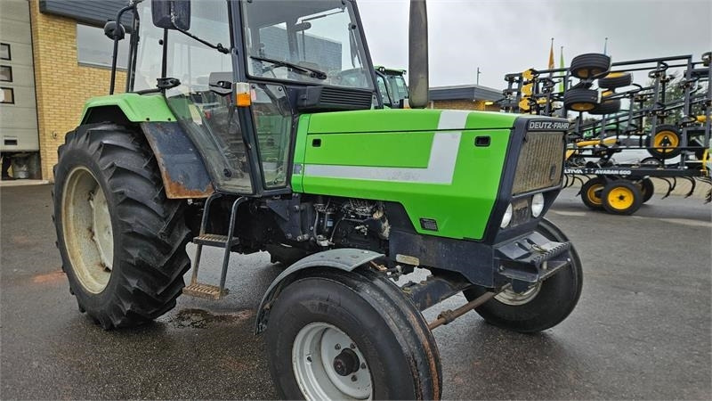 Traktor Deutz-fahr DX 3.90: 10 kép.