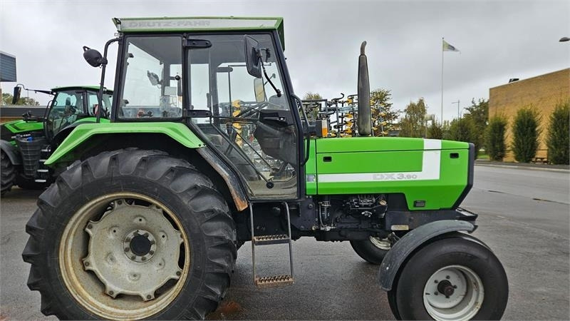 Traktor Deutz-fahr DX 3.90: 7 kép.