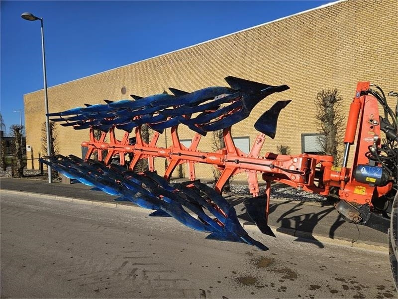 Kuhn Varimaster 153NSH T4+1 - Eke: 1 kép. Kuhn Varimaster 153NSH T4+1 - Eke: 1 kép.