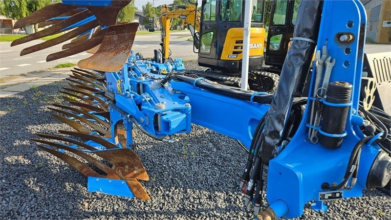 Lemken Juwel 8M Juwel 8 OF - Eke: 3 kép. Lemken Juwel 8M Juwel 8 OF - Eke: 3 kép.