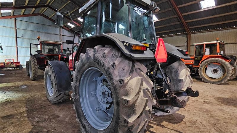 Massey Ferguson 6290 - Traktor: 3 kép. Massey Ferguson 6290 - Traktor: 3 kép.