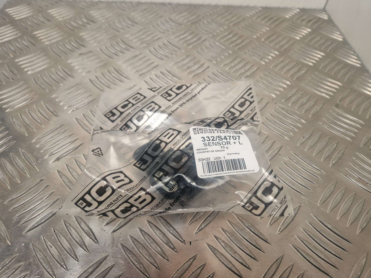 Fastrac angle sensor with lever JCB 332/S4707 - Motor és alkatrészek - Építőipari gépek: 3 kép. Fastrac angle sensor with lever JCB 332/S4707 - Motor és alkatrészek - Építőipari gépek: 3 kép.