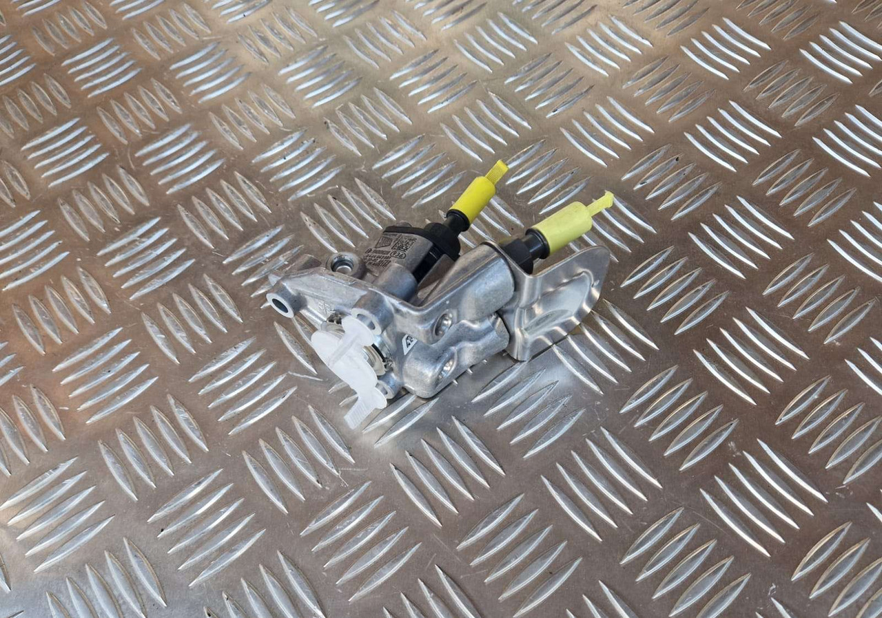Genuine JCB BOSCH Dosing module 320/A9105 - Motor és alkatrészek - Építőipari gépek: 5 kép. Genuine JCB BOSCH Dosing module 320/A9105 - Motor és alkatrészek - Építőipari gépek: 5 kép.