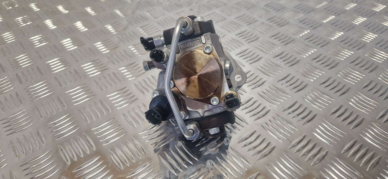Injection Pump Hitachi Zx130-3 Isuzu 4JJ1 - Motor és alkatrészek - Építőipari gépek: 3 kép. Injection Pump Hitachi Zx130-3 Isuzu 4JJ1 - Motor és alkatrészek - Építőipari gépek: 3 kép.