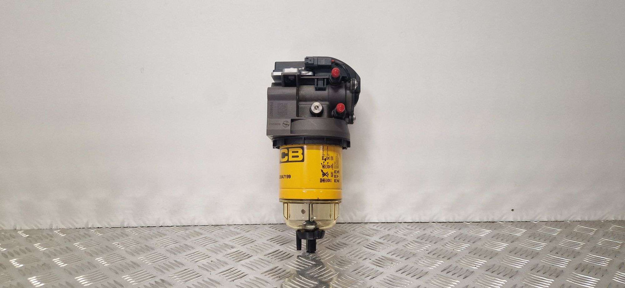 JCB 320/A7180 Fuel Lift Pump with Filter Assembly - Motor és alkatrészek - Építőipari gépek: 2 kép. JCB 320/A7180 Fuel Lift Pump with Filter Assembly - Motor és alkatrészek - Építőipari gépek: 2 kép.