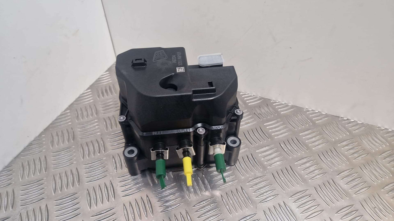 JCB 320/A9101 24V Adblue Supply module UNUSED - Motor és alkatrészek - Építőipari gépek: 1 kép. JCB 320/A9101 24V Adblue Supply module UNUSED - Motor és alkatrészek - Építőipari gépek: 1 kép.