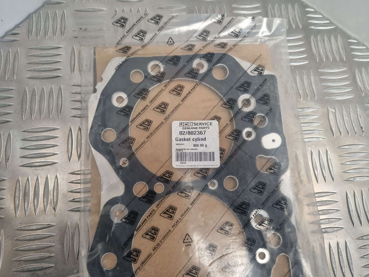 JCB Head Gasket 4JJ1 02/802367 1.10mm thick 2 notch - Motor és alkatrészek - Építőipari gépek: 3 kép. JCB Head Gasket 4JJ1 02/802367 1.10mm thick 2 notch - Motor és alkatrészek - Építőipari gépek: 3 kép.