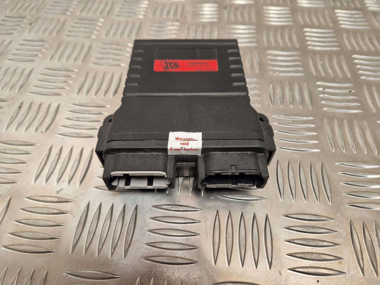 JCB Immobiliser control unit 728/H0537 - Motor és alkatrészek - Építőipari gépek: 2 kép. JCB Immobiliser control unit 728/H0537 - Motor és alkatrészek - Építőipari gépek: 2 kép.