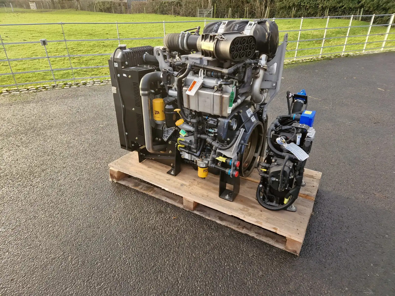 Motor - Építőipari gépek JCB Power pack 68kw 444 IPU tier 4: 6 kép.