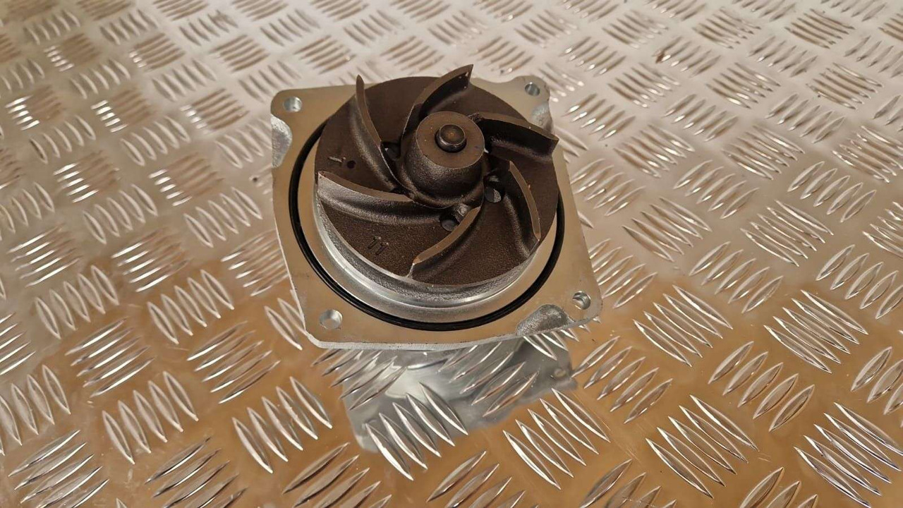 Water Pump JCB 320/A4904 Genuine JCB 320/04542 - Motor és alkatrészek - Építőipari gépek: 2 kép. Water Pump JCB 320/A4904 Genuine JCB 320/04542 - Motor és alkatrészek - Építőipari gépek: 2 kép.