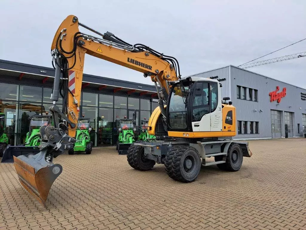 2022 Liebherr A 914 Compact Litronic G6.0-D - Gumikerekes kotró: 1 kép. 2022 Liebherr A 914 Compact Litronic G6.0-D - Gumikerekes kotró: 1 kép.