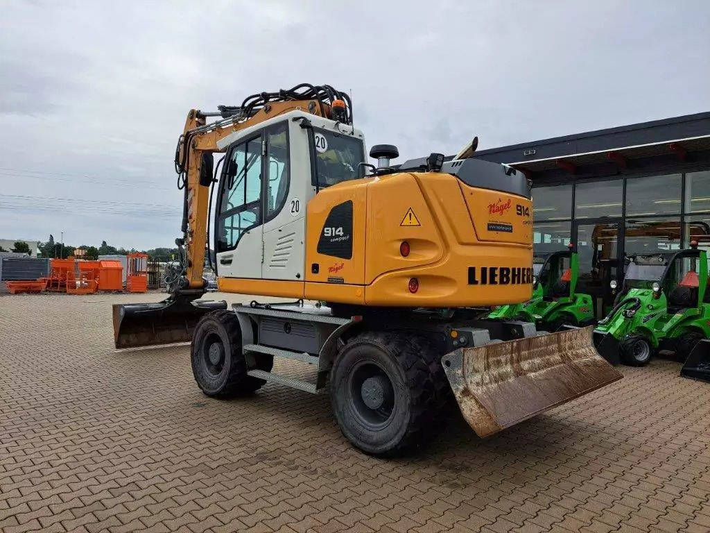 2022 Liebherr A 914 Compact Litronic G6.0-D - Gumikerekes kotró: 3 kép. 2022 Liebherr A 914 Compact Litronic G6.0-D - Gumikerekes kotró: 3 kép.