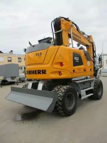 2023 Liebherr A 913 Compact G6.0-D Litronic - Gumikerekes kotró: 4 kép. 2023 Liebherr A 913 Compact G6.0-D Litronic - Gumikerekes kotró: 4 kép.