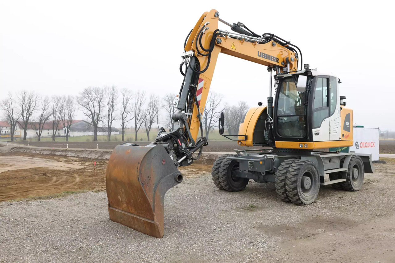 2023 Liebherr A 916 Compact Litronic G6.0-D - Gumikerekes kotró: 1 kép. 2023 Liebherr A 916 Compact Litronic G6.0-D - Gumikerekes kotró: 1 kép.