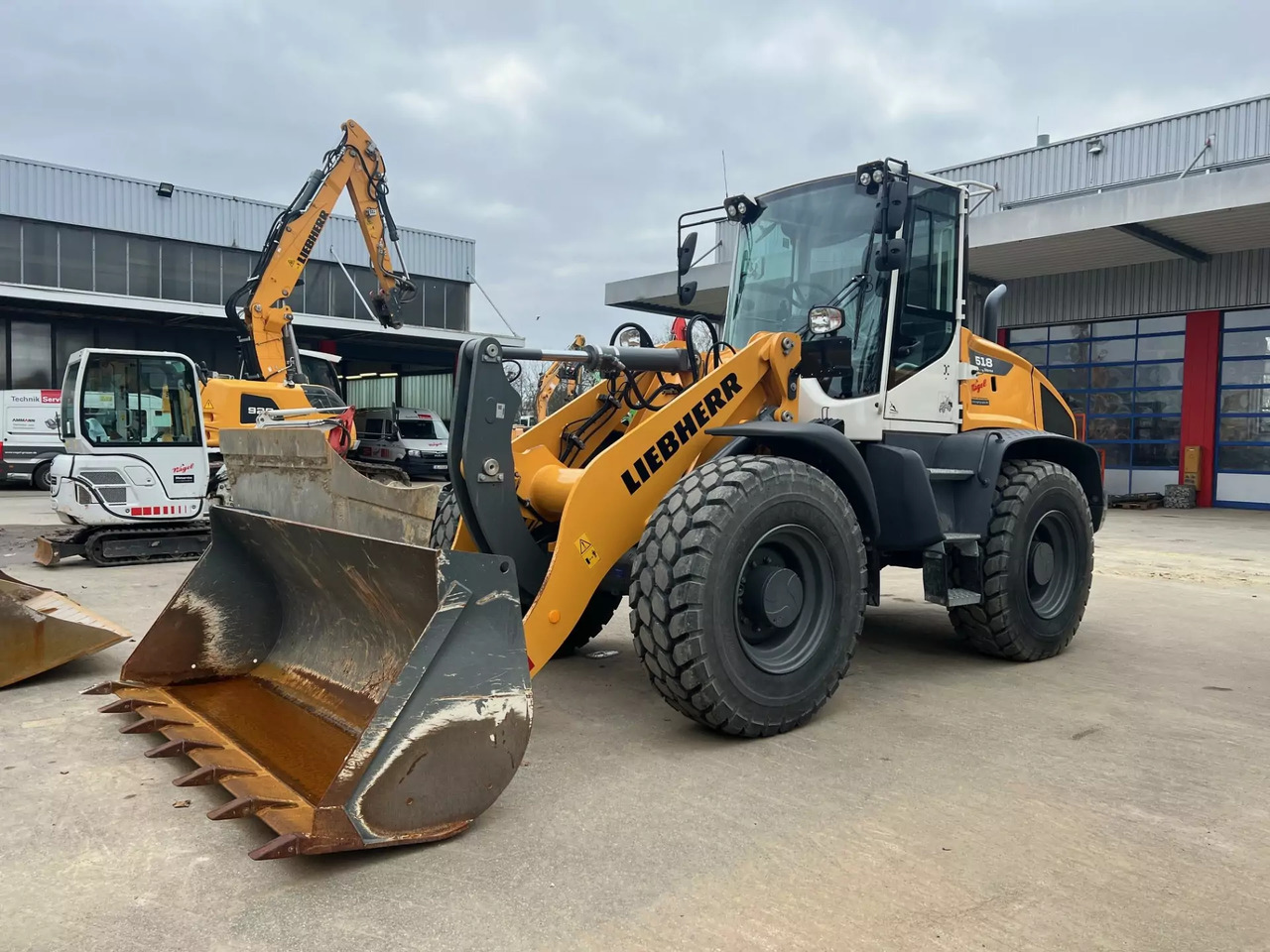 2023 Liebherr L 518 Stereo D6.0-D V - Gumikerekes homlokrakodó: 1 kép. 2023 Liebherr L 518 Stereo D6.0-D V - Gumikerekes homlokrakodó: 1 kép.