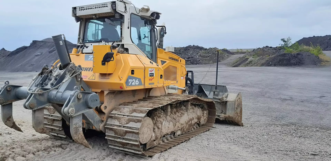 2023 Liebherr PR 726 LGP - Buldózer: 3 kép. 2023 Liebherr PR 726 LGP - Buldózer: 3 kép.