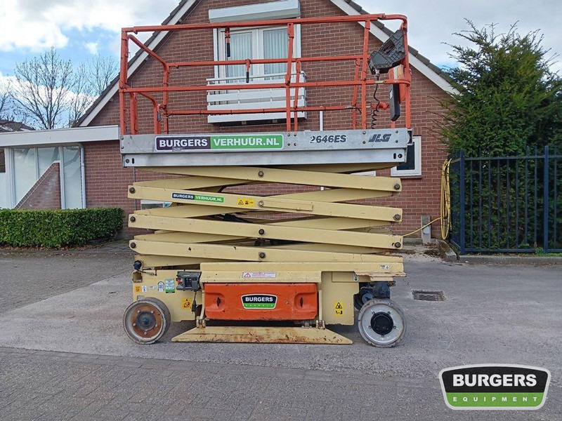 JLG 2646ES - Ollós emelő: 1 kép. JLG 2646ES - Ollós emelő: 1 kép.