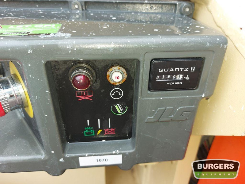 JLG 3246ES - Ollós emelő: 5 kép. JLG 3246ES - Ollós emelő: 5 kép.