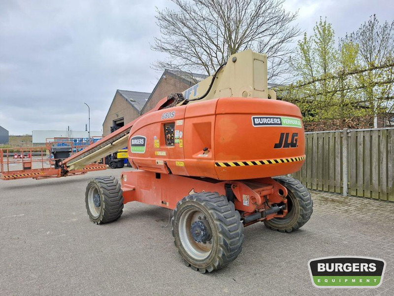JLG 680S - Teleszkópos emelő: 3 kép. JLG 680S - Teleszkópos emelő: 3 kép.