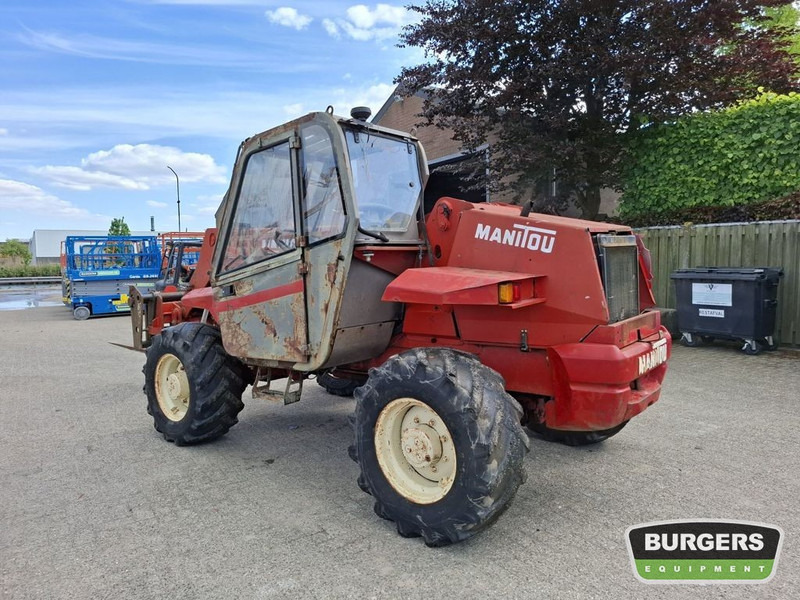 Manitou MT 727 - Teleszkópos rakodó: 5 kép. Manitou MT 727 - Teleszkópos rakodó: 5 kép.