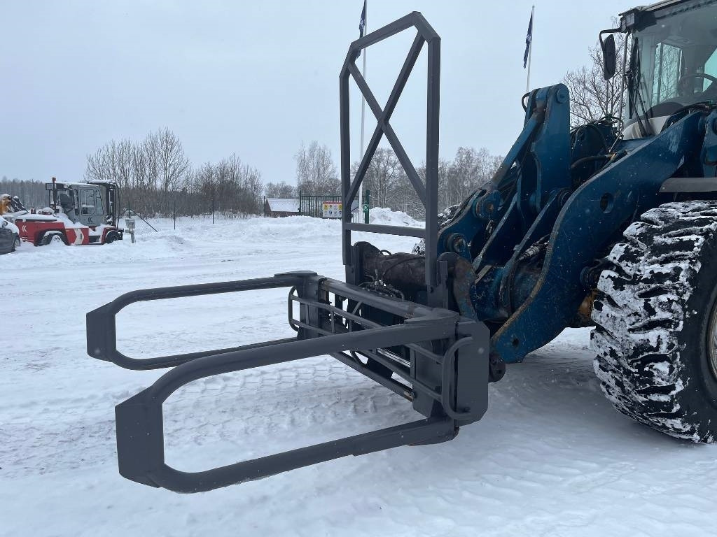 Balgrip Fyrkants balgrip Ålö Stora Bm - Polip kanál - Építőipari gépek: 1 kép. Balgrip Fyrkants balgrip Ålö Stora Bm - Polip kanál - Építőipari gépek: 1 kép.