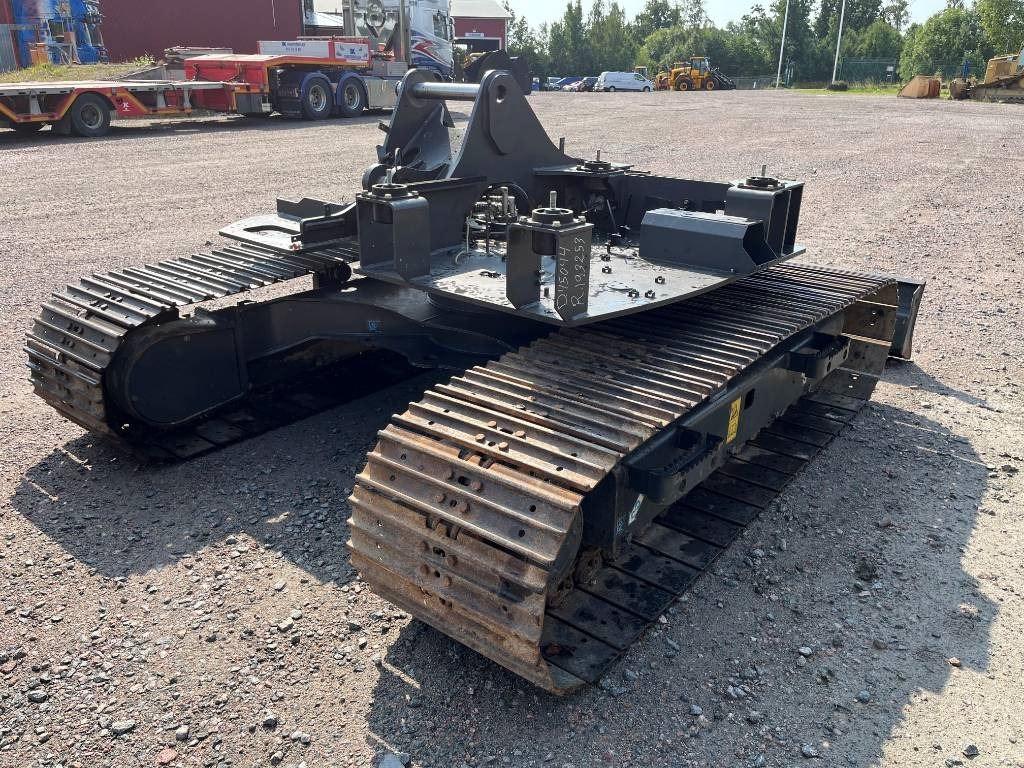 Case CX 85 D SR - Minikotró: 4 kép. Case CX 85 D SR - Minikotró: 4 kép.