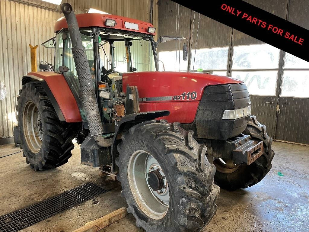 Case IH MX 110 Dismantled: only spare parts - Traktor: 1 kép. Case IH MX 110 Dismantled: only spare parts - Traktor: 1 kép.
