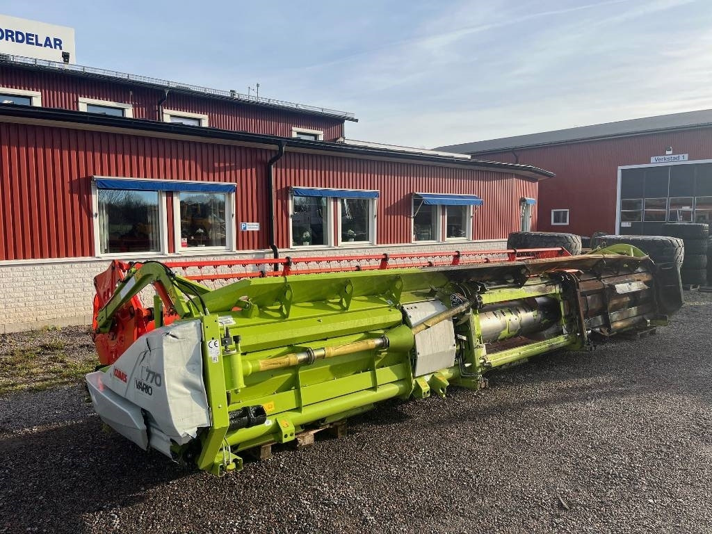 Claas 770 Vario Skärbord / Header 528 - Betakarítógép tartozék: 2 kép. Claas 770 Vario Skärbord / Header 528 - Betakarítógép tartozék: 2 kép.