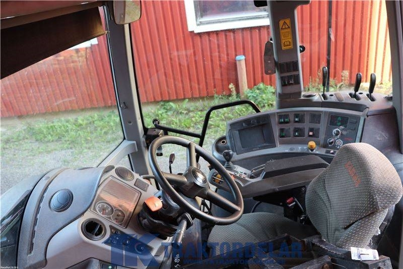 Claas 840 - Fülke - Mezőgazdasági gépek: 5 kép. Claas 840 - Fülke - Mezőgazdasági gépek: 5 kép.