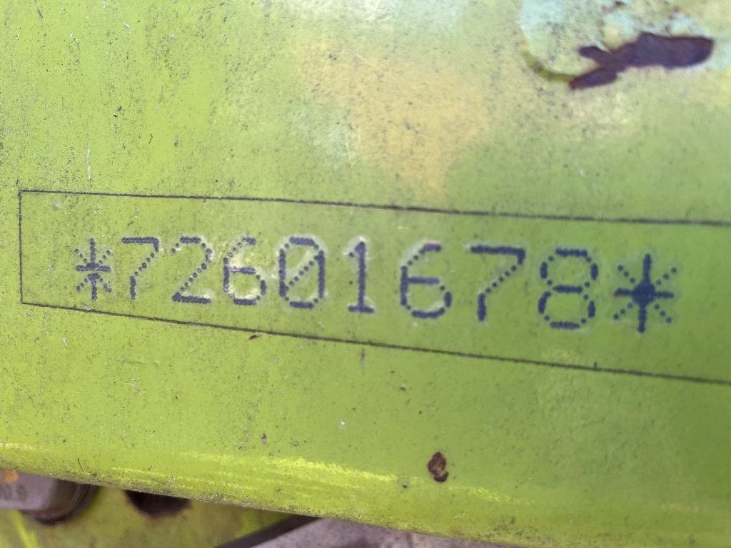 Claas Rollant 255 RC - Bálázó: 5 kép. Claas Rollant 255 RC - Bálázó: 5 kép.