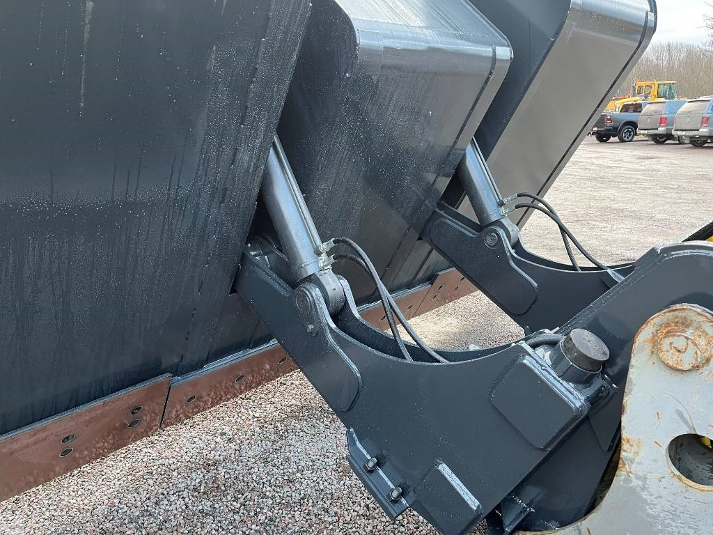 Kanál - Építőipari gépek Högtippande skopa 15 m3 High tip bucket: 9 kép.