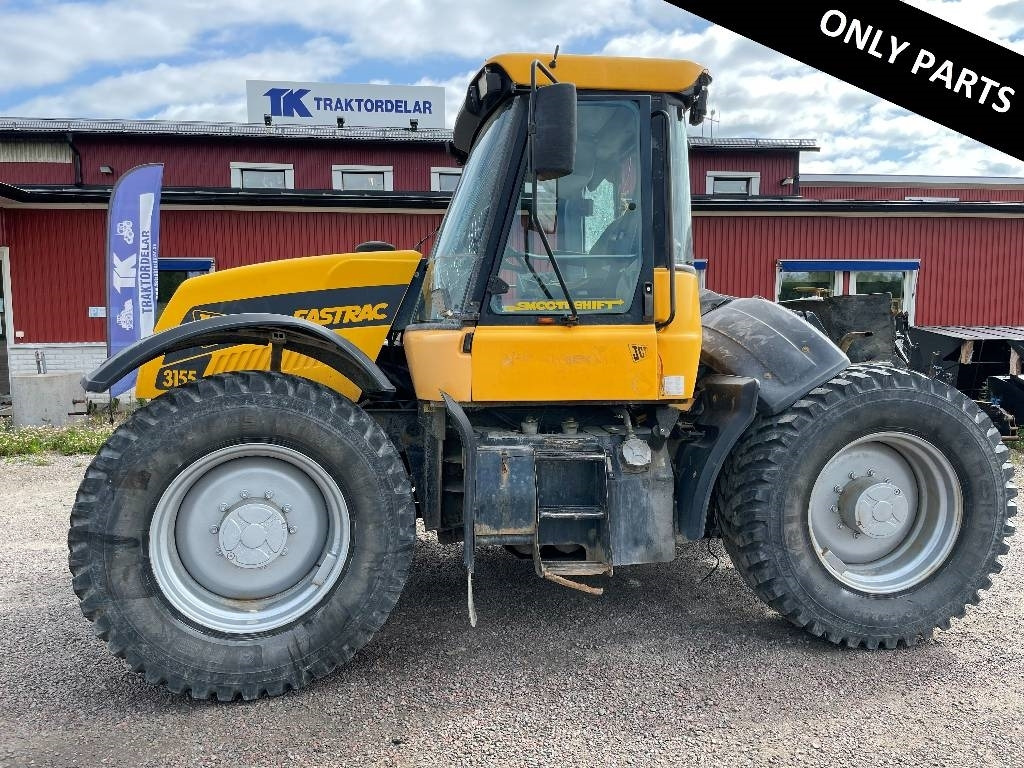 JCB 3155 Fastrac Dismantled: only spare parts - Traktor: 1 kép. JCB 3155 Fastrac Dismantled: only spare parts - Traktor: 1 kép.